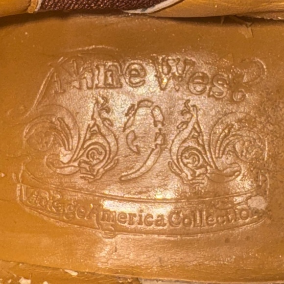 Nine West Vintage American Collection Chelsea Ankle Western Cowboy Booties 7 - Picture 8 of 10